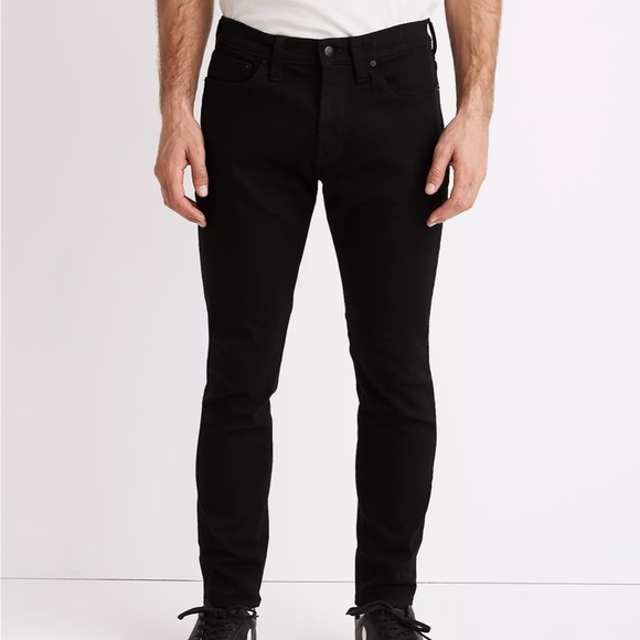 Madewell Other - Madewell Athletic Slim Jeans in Bainhart Wash sz 36x30 ND478